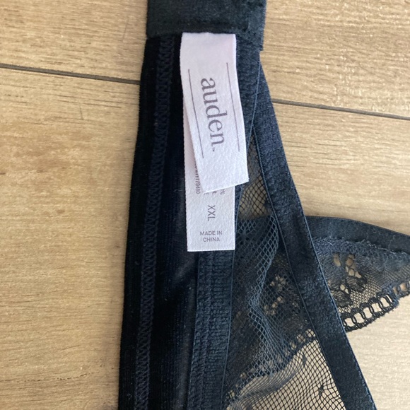 Size XXL Lace bra - Picture 14 of 16